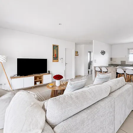Maison Moderne T4 Avec Jardin Et Terrasse Saubusse