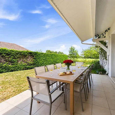 Maison Moderne T4 Avec Jardin Et Terrasse Saubusse
